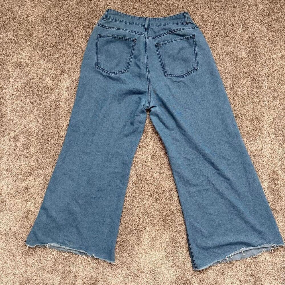 Wide Leg Raw Hem Jeans | Size 30| Boho Festival - Picture 6 of 8